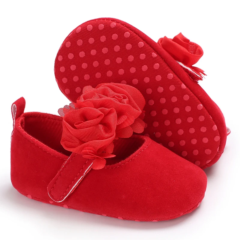 Baby Shoes Cute Baby Sweet Princess Style 0-1 Year Old Non slip Fabric Sole Newborn Red Holiday Walking Shoes 2026 New Ins Super