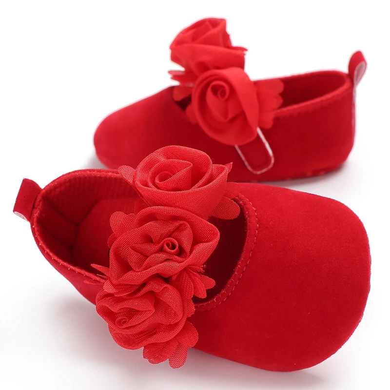 Baby Shoes Cute Baby Sweet Princess Style 0-1 Year Old Non slip Fabric Sole Newborn Red Holiday Walking Shoes 2026 New Ins Super
